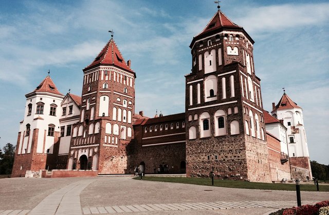 Мирский замок, П.Мир Кореличского р-на